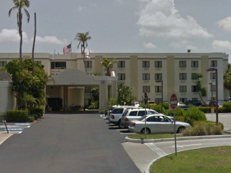 Holiday Inn - Fort Myers - Downtown Area By Ihg Eksteriør billede